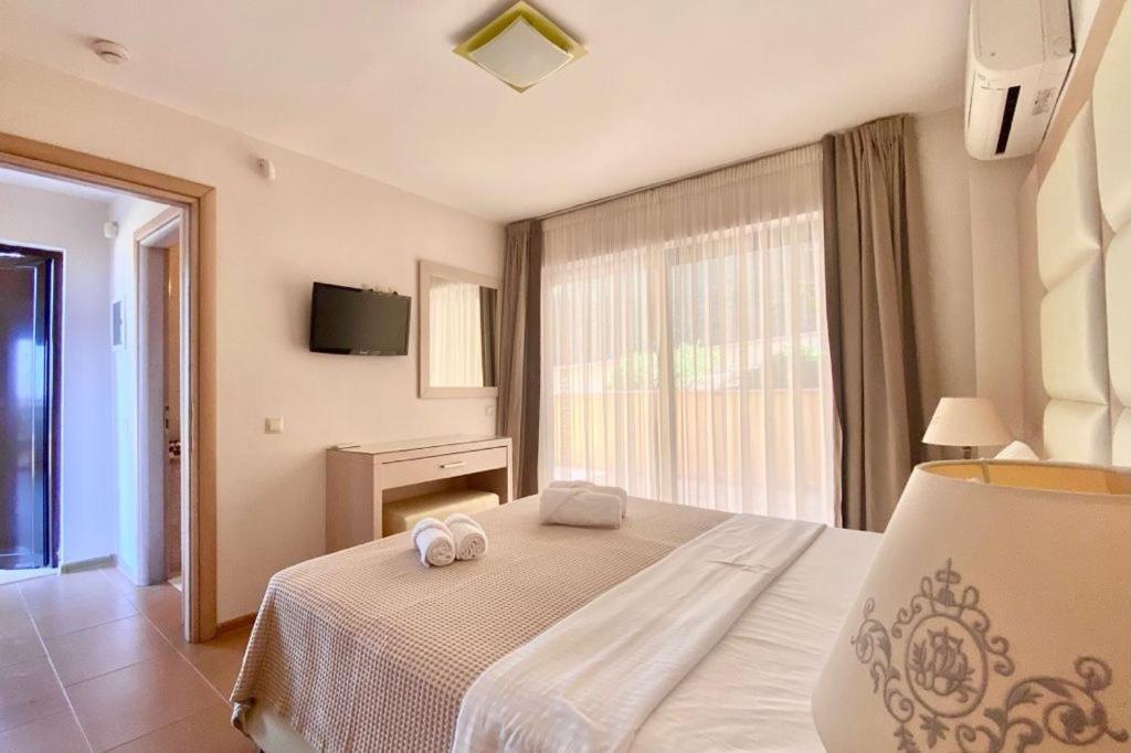 Отель Greek Pride Cronwell Rahoni (adults Only) 5*